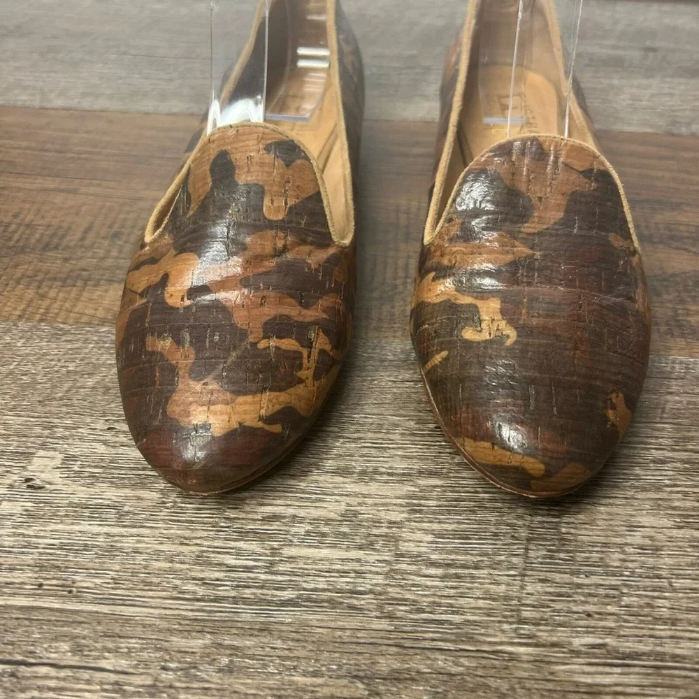 Australia Luxe Collective Camo‎ Loafers Flats Leather Brown Tan Slip On Shoes 6